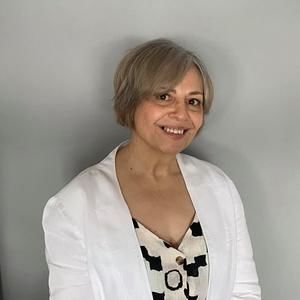 Meet your Posher, Deborah